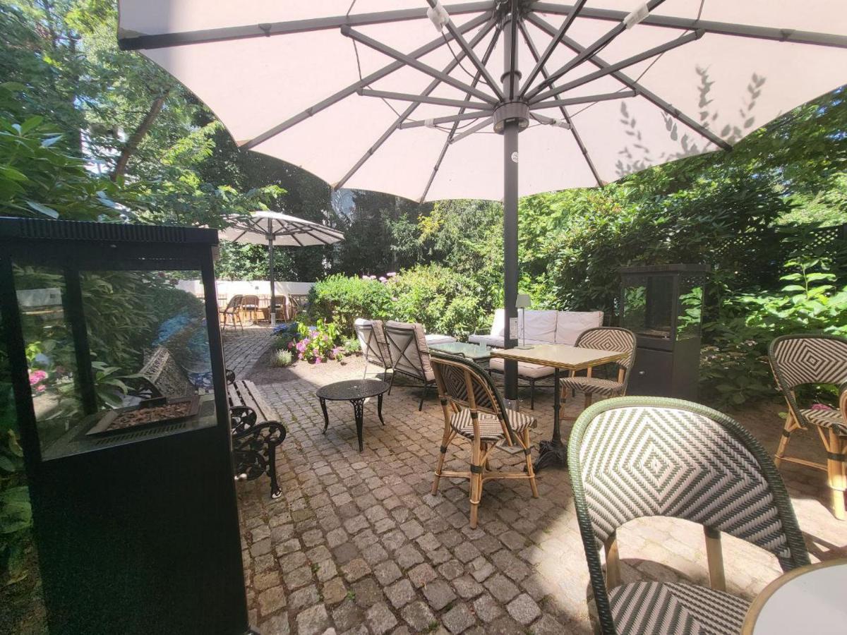 Aussen Alster Hotel Hamburg Exterior photo